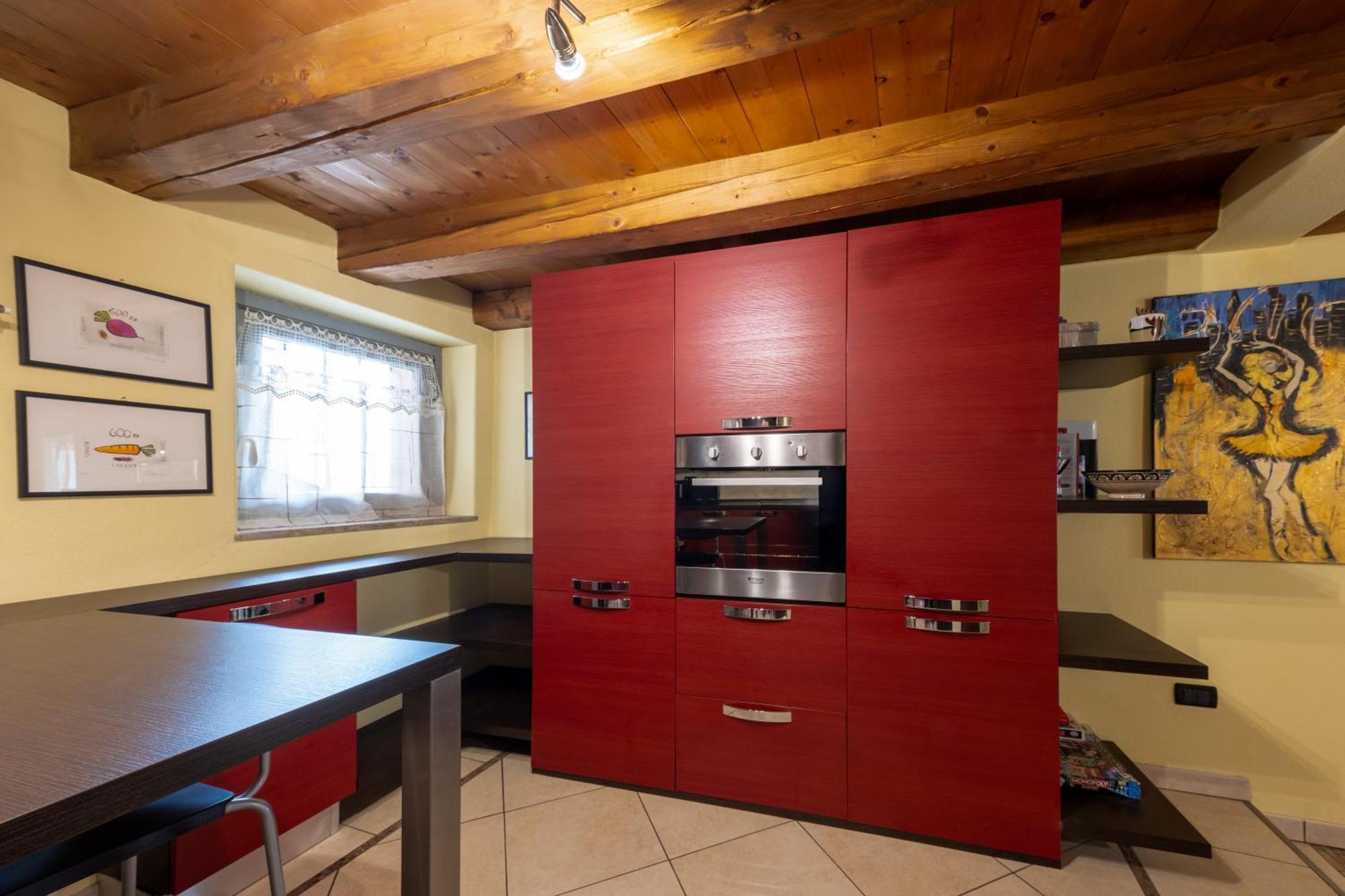 אאוסטה Alpine Apartment מראה חיצוני תמונה
